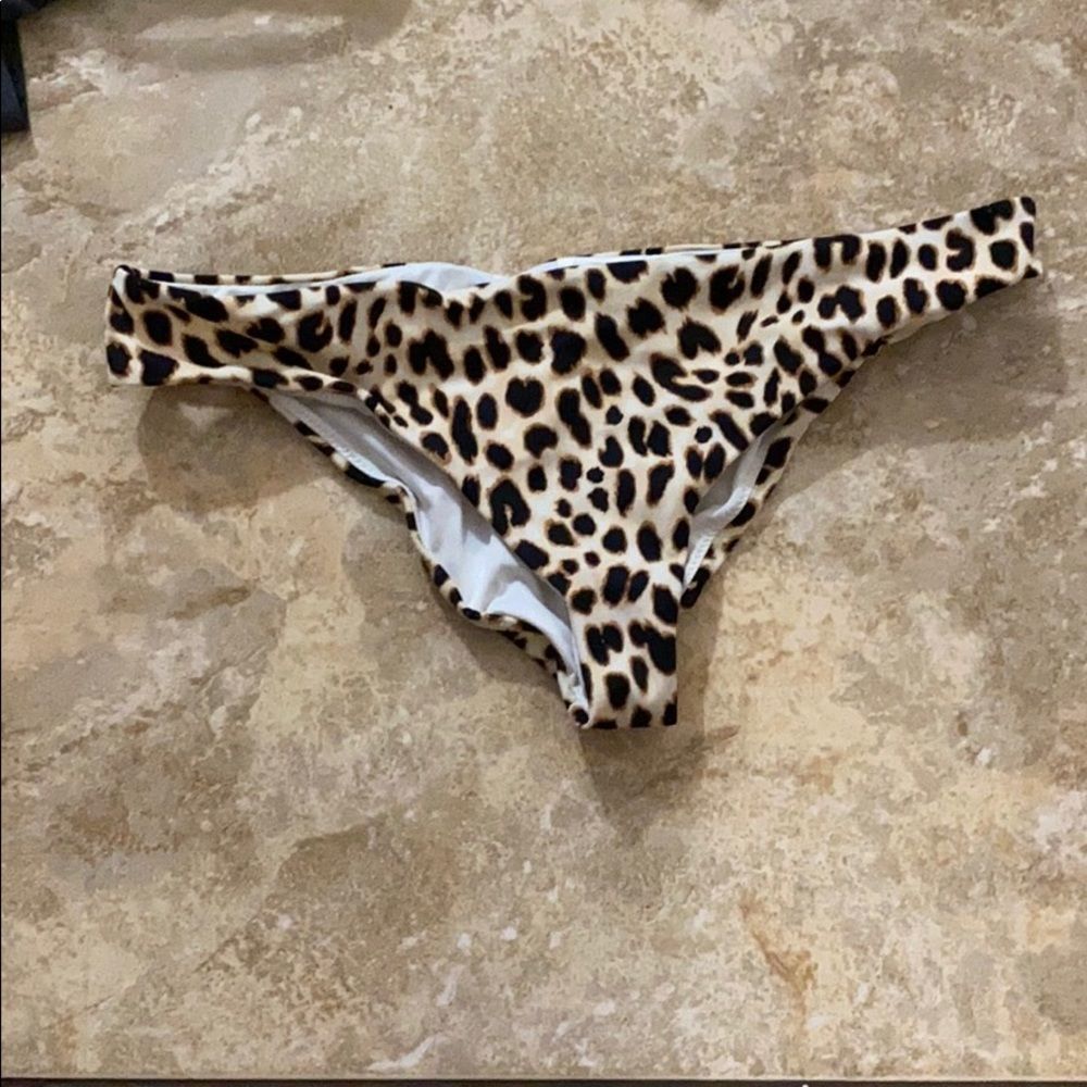 Victoria Secret Pink Leopard bikini bottom XS